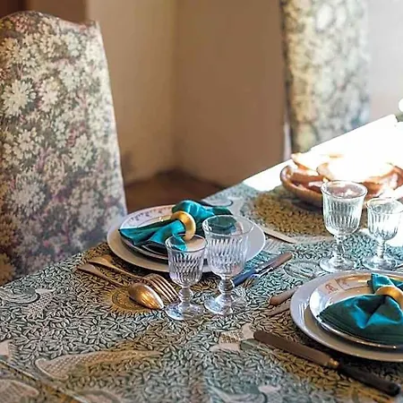 Chateau Des Marcilly Talaru 3*