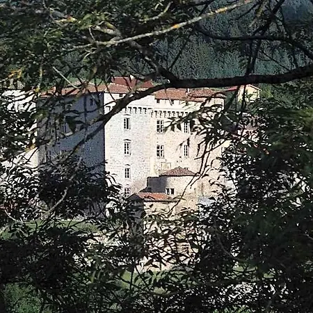 Chateau Des Marcilly Talaru Hotel 3*