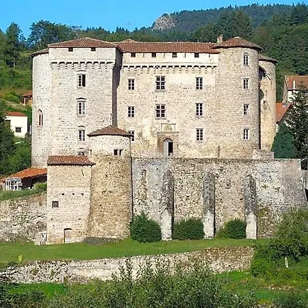 Chateau Des Marcilly Talaru 3*
